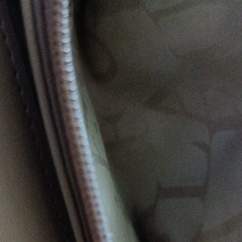 Furla Light Gray Wallet with Gold Details - Picture 5 of 6